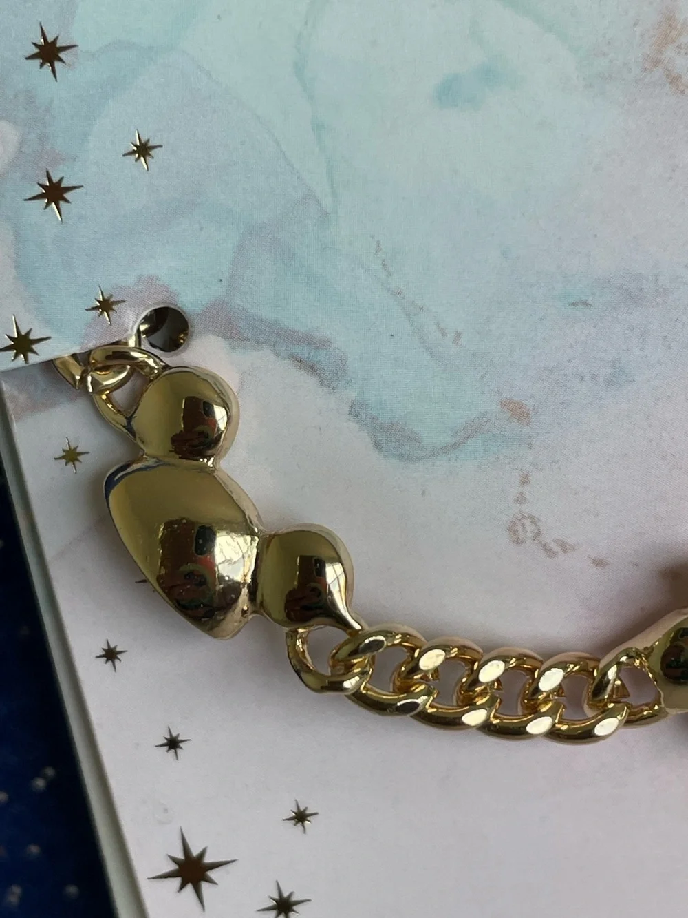 Disney Always Dreaming 🎀 Minnie & Mickey Gold tone Bracelet